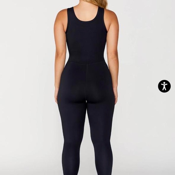 SET Active SpotBody Sportysuit in Onyx - Picture 3 of 3